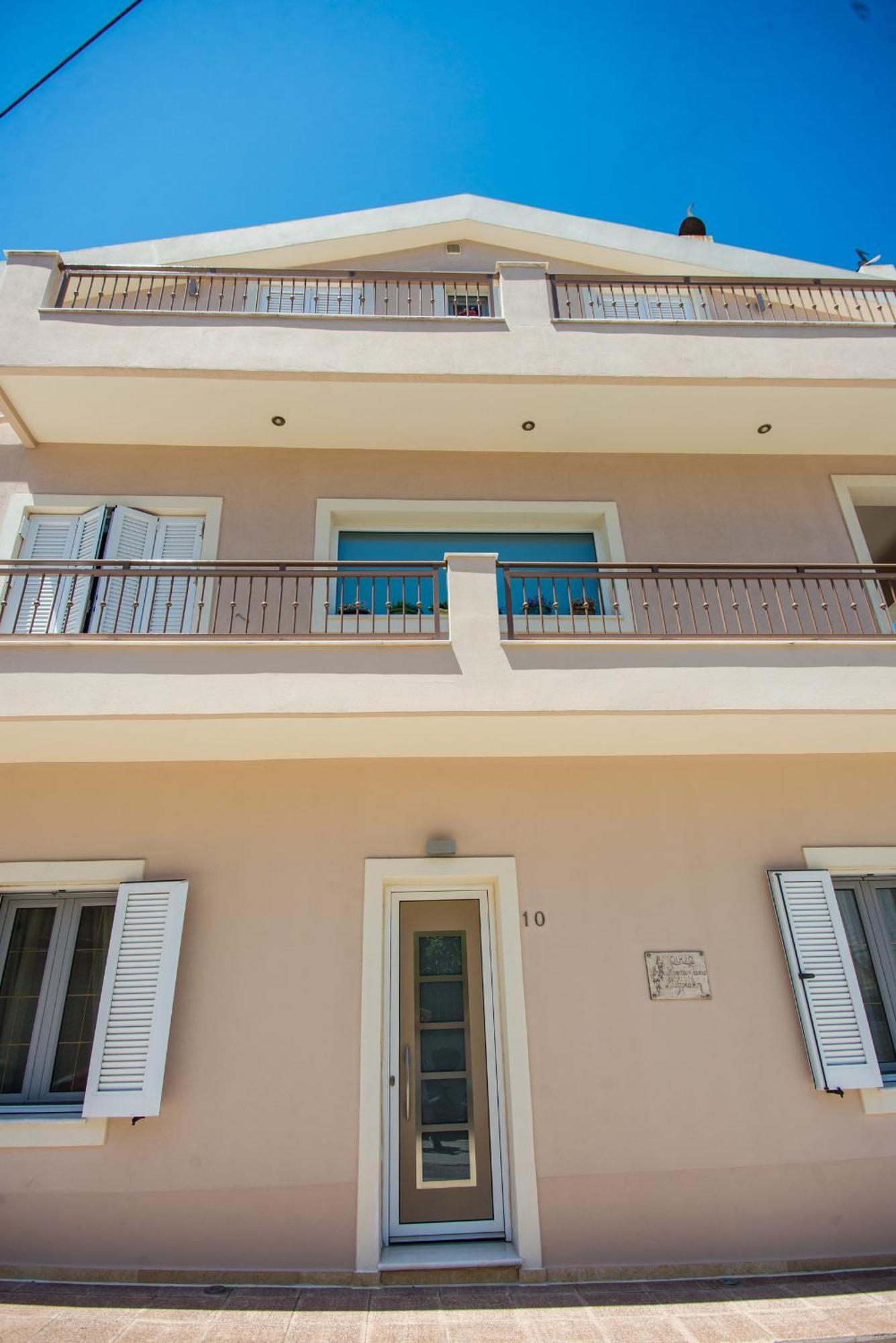 Sofia'S Delightful Apartment Argostoli  Bagian luar foto