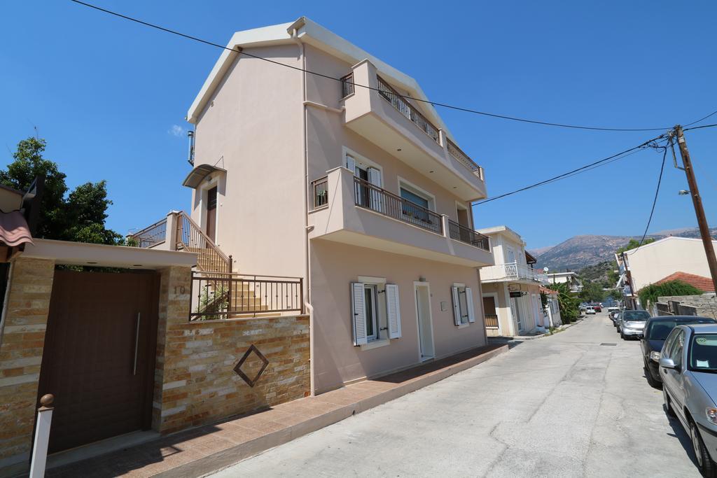 Sofia'S Delightful Apartment Argostoli  Bagian luar foto